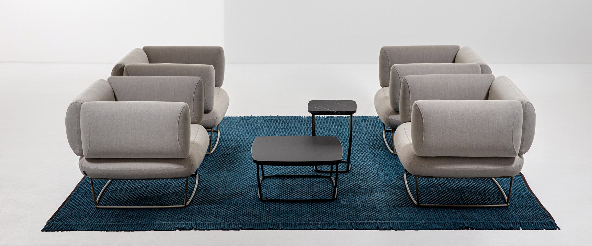 bernard-poltrona-slider-2